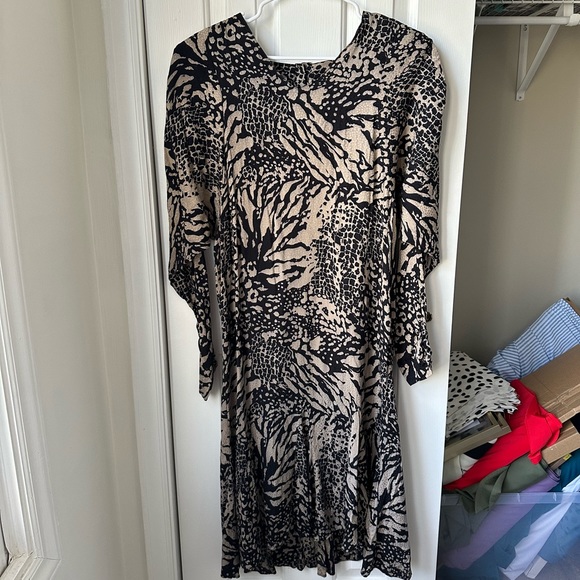 80s Vintage Black Bat Sleeve Animal Print Dress DORMAN VINTAGE - Picture 4 of 5
